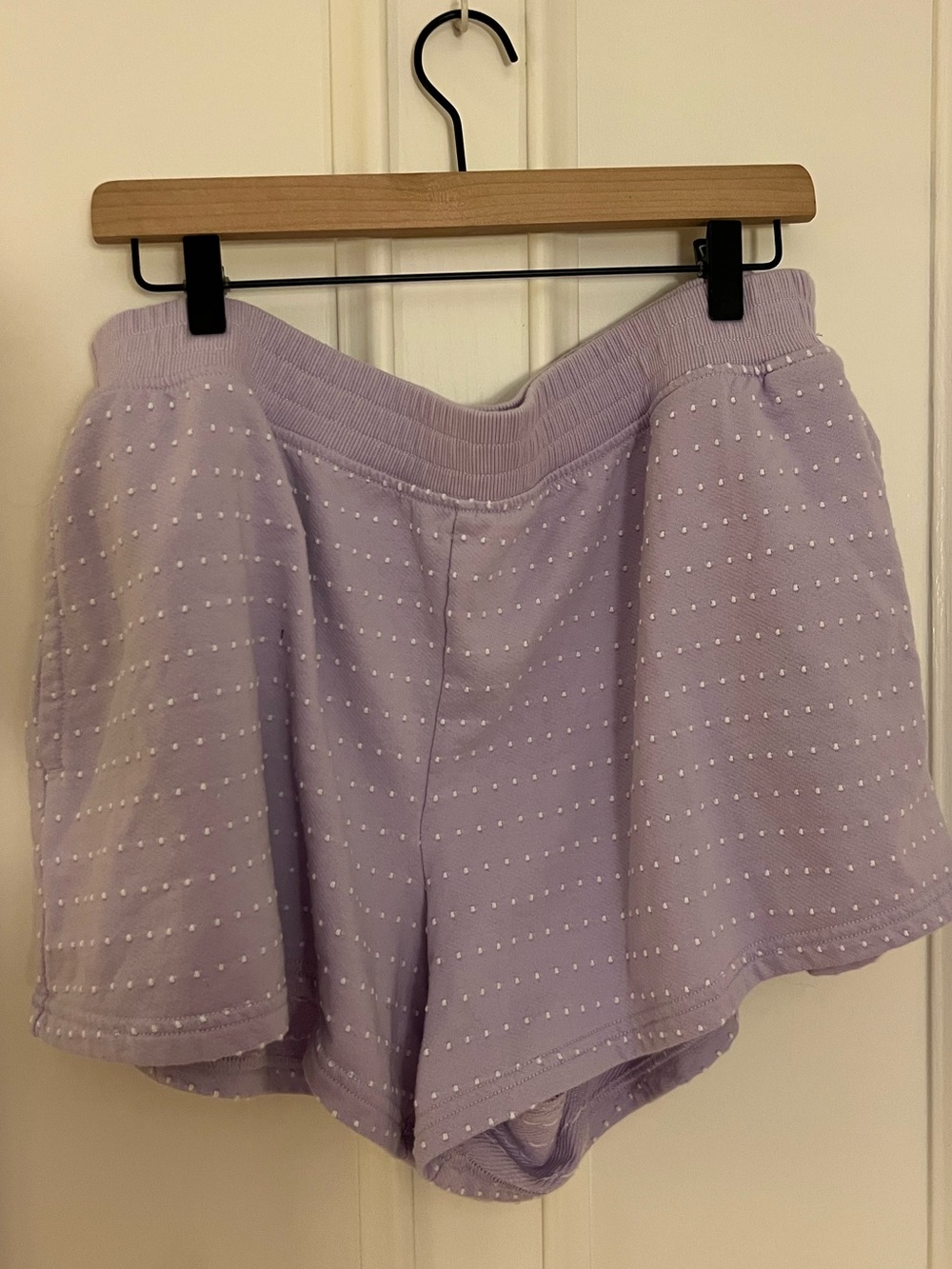 Aerie lavender shorts with white polka dots, size XL